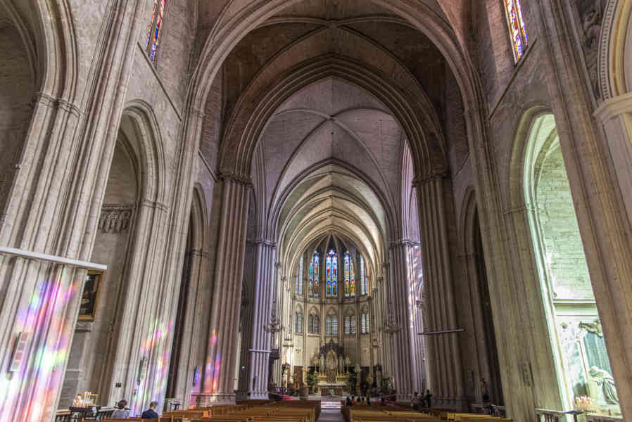 Francia - Montpellier 013 - catedral de Saint-Pierre.jpg
